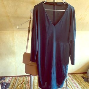 Batwing ASOS dress size 6